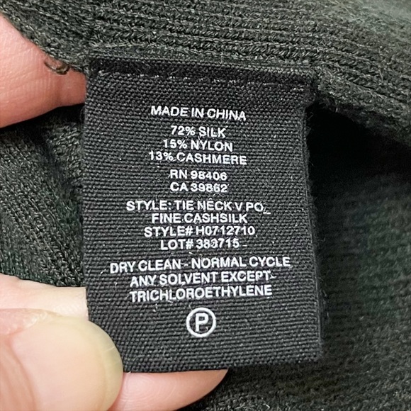 Theory Tie Neck Sweater Large mock button cutout lightweight green silk cashmere - Picture 10 of 10